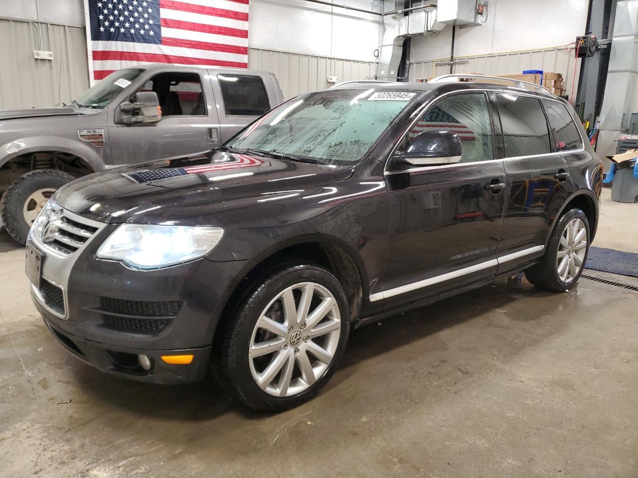 2010 VOLKSWAGEN TOUAREG TD