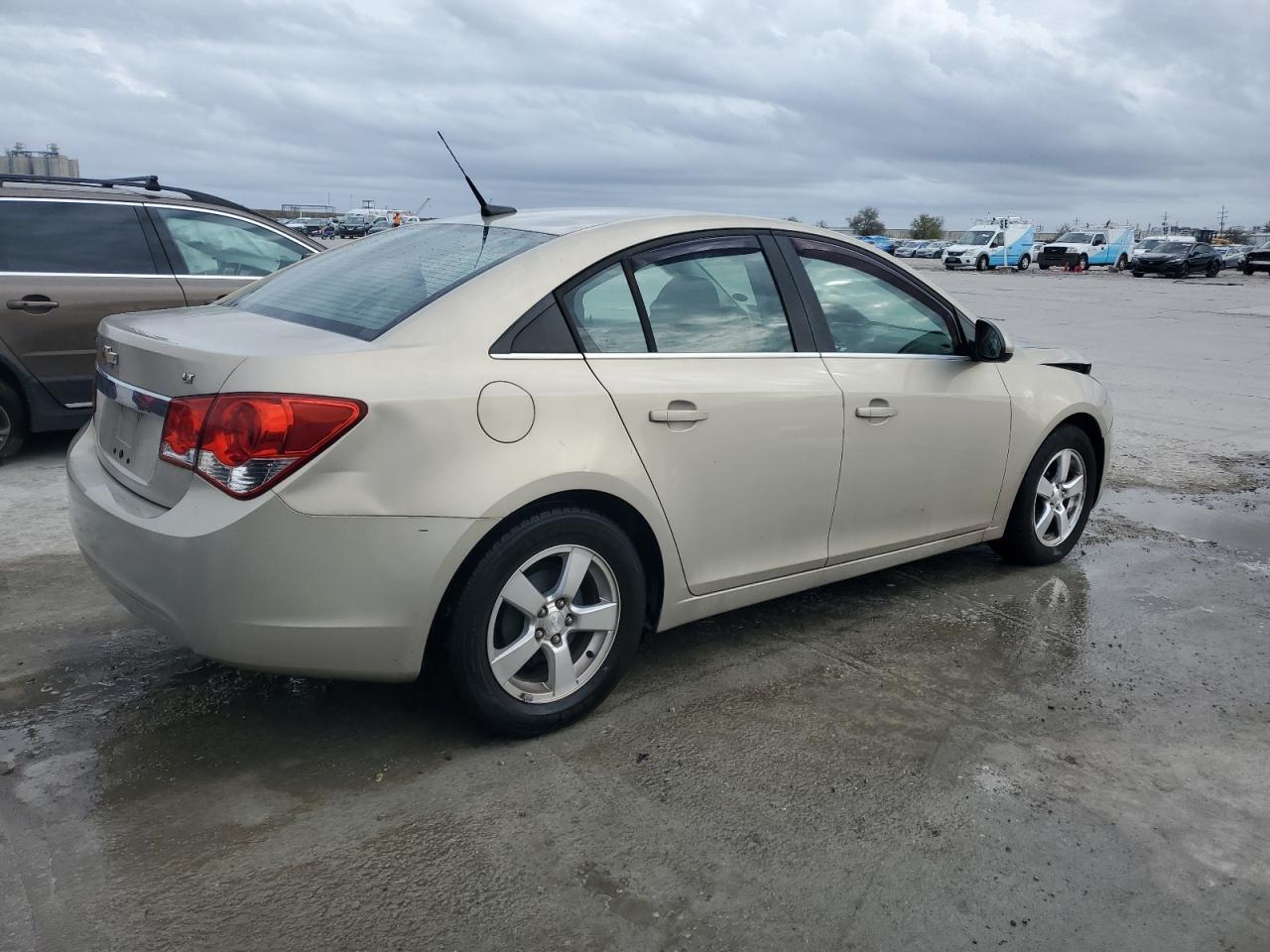 2012 CHEVROLET CRUZE LT - Image 3