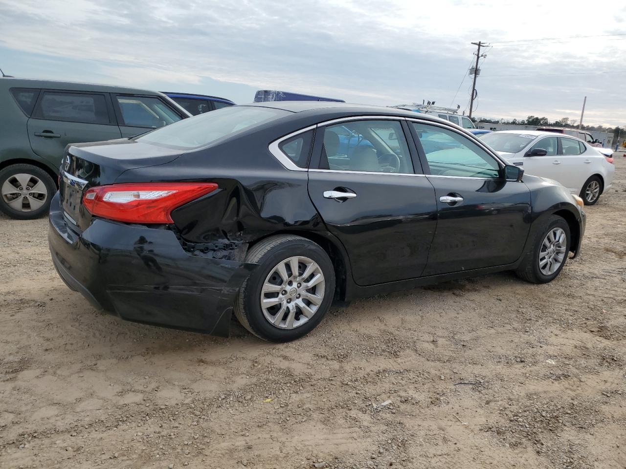 2017 NISSAN ALTIMA 2.5 - Фото 3