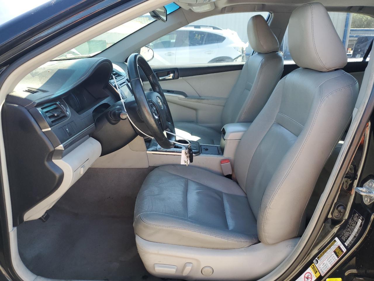 2012 TOYOTA CAMRY HYBR - Фото 7