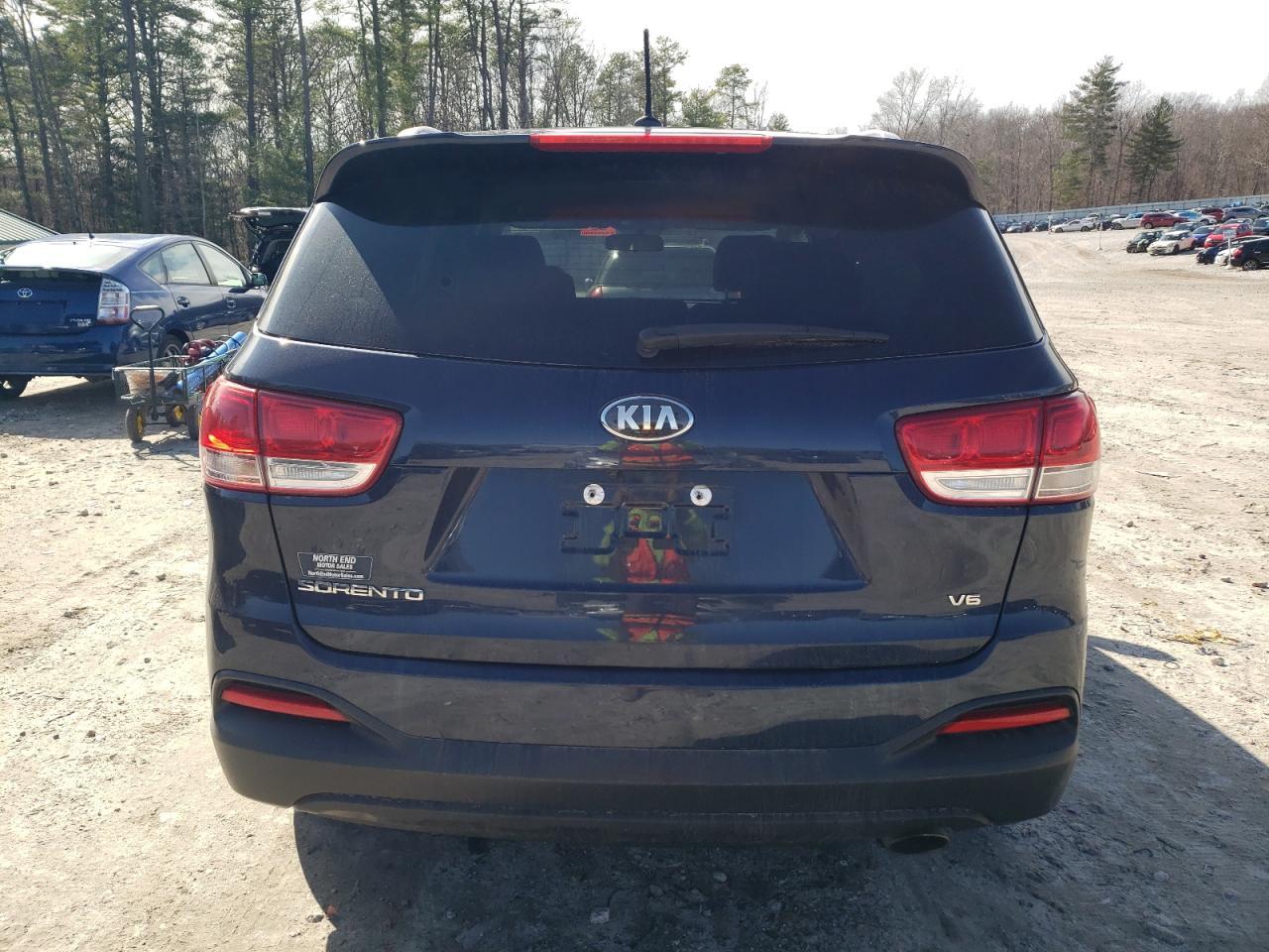 2017 KIA SORENTO LX - Фото 6