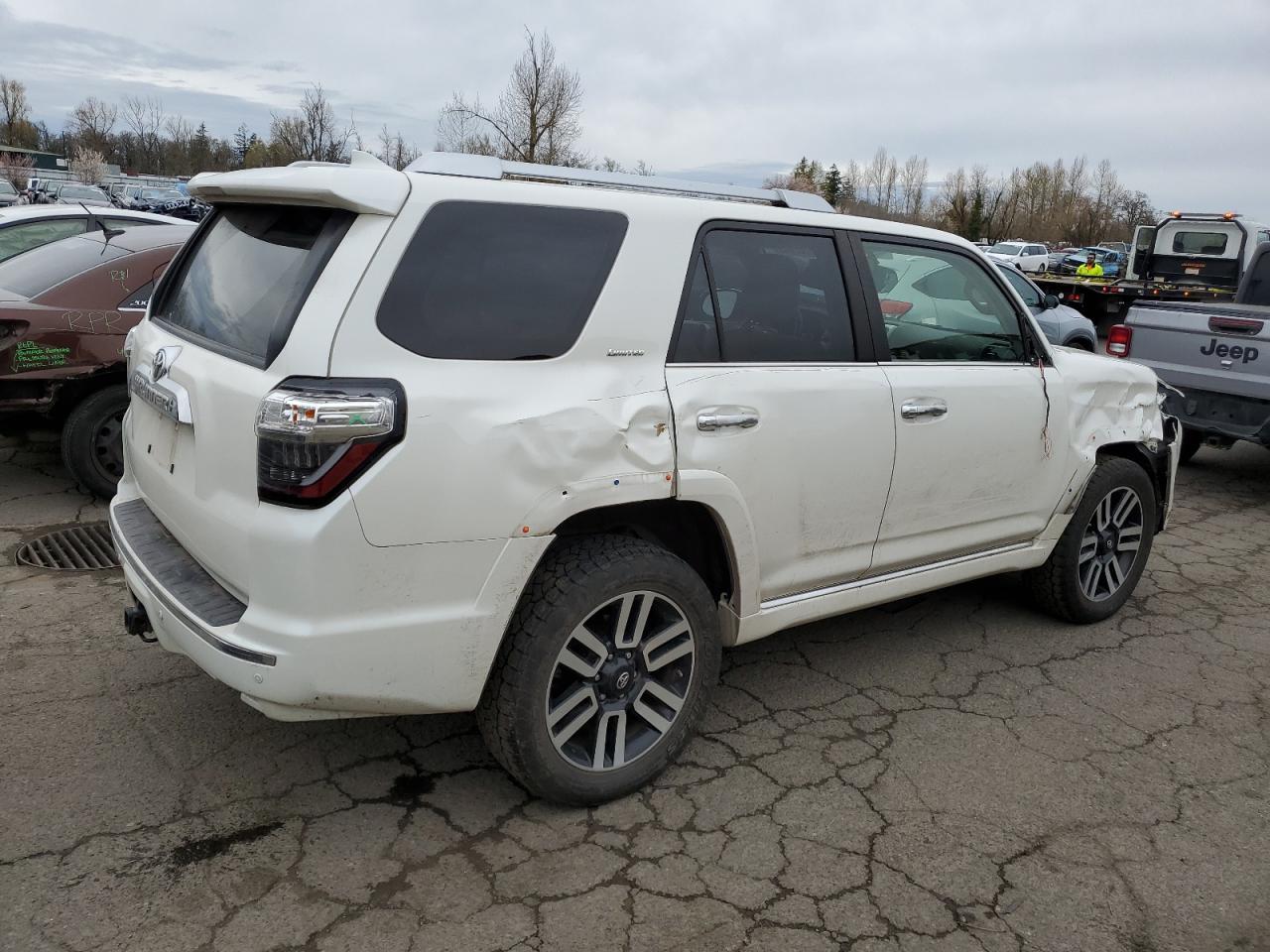 2018 TOYOTA 4RUNNER SR - Image 3