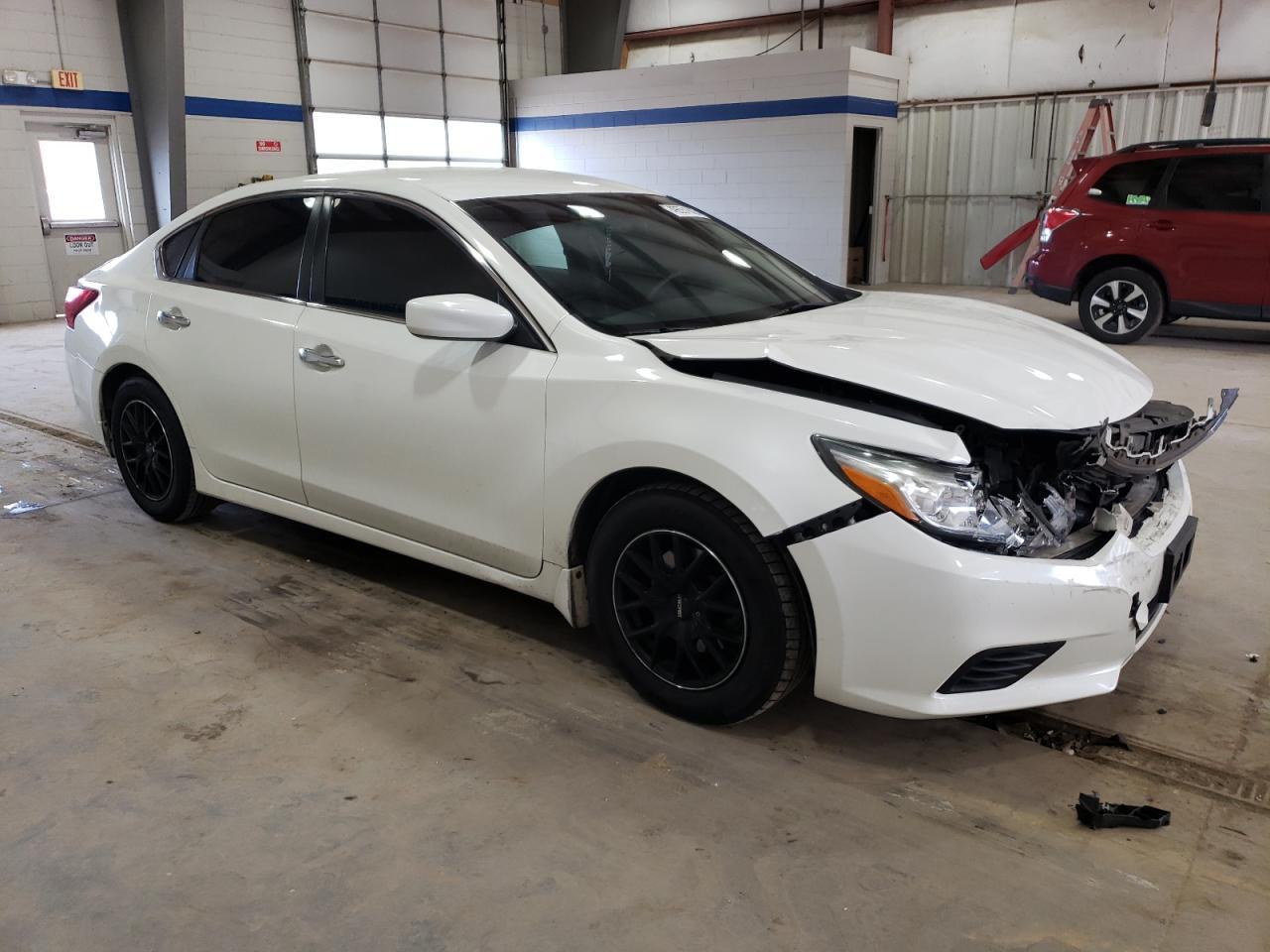 2017 NISSAN ALTIMA 2.5 - Image 4