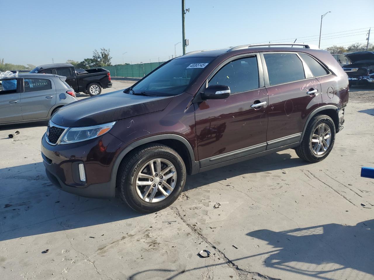 2015 KIA SORENTO LX