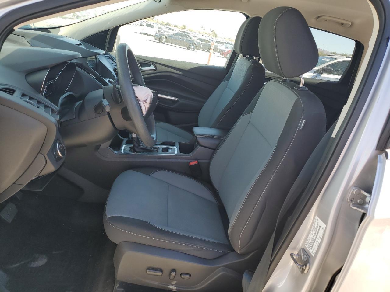 2017 FORD ESCAPE SE - Фото 7