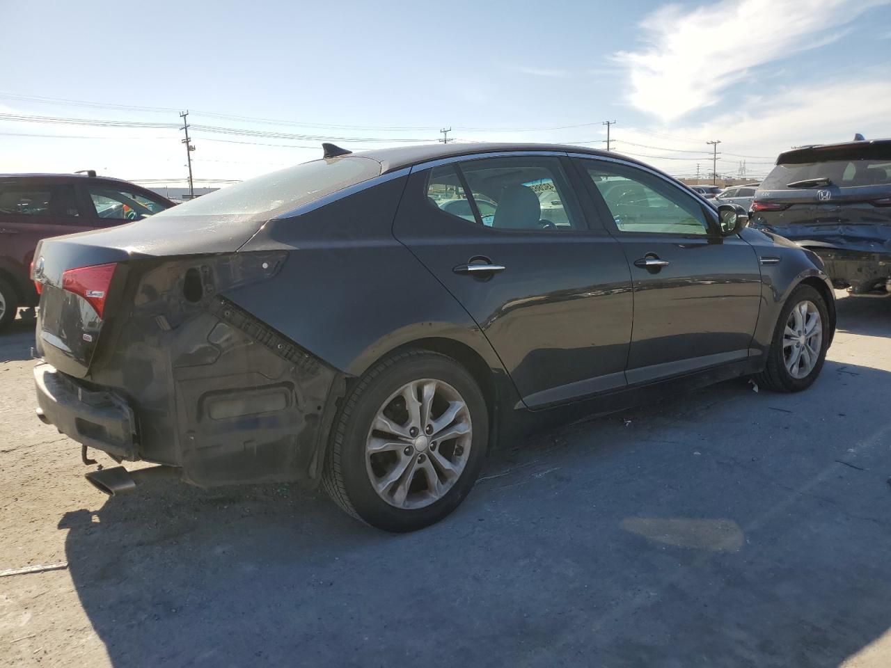 2013 KIA OPTIMA LX - Фото 3