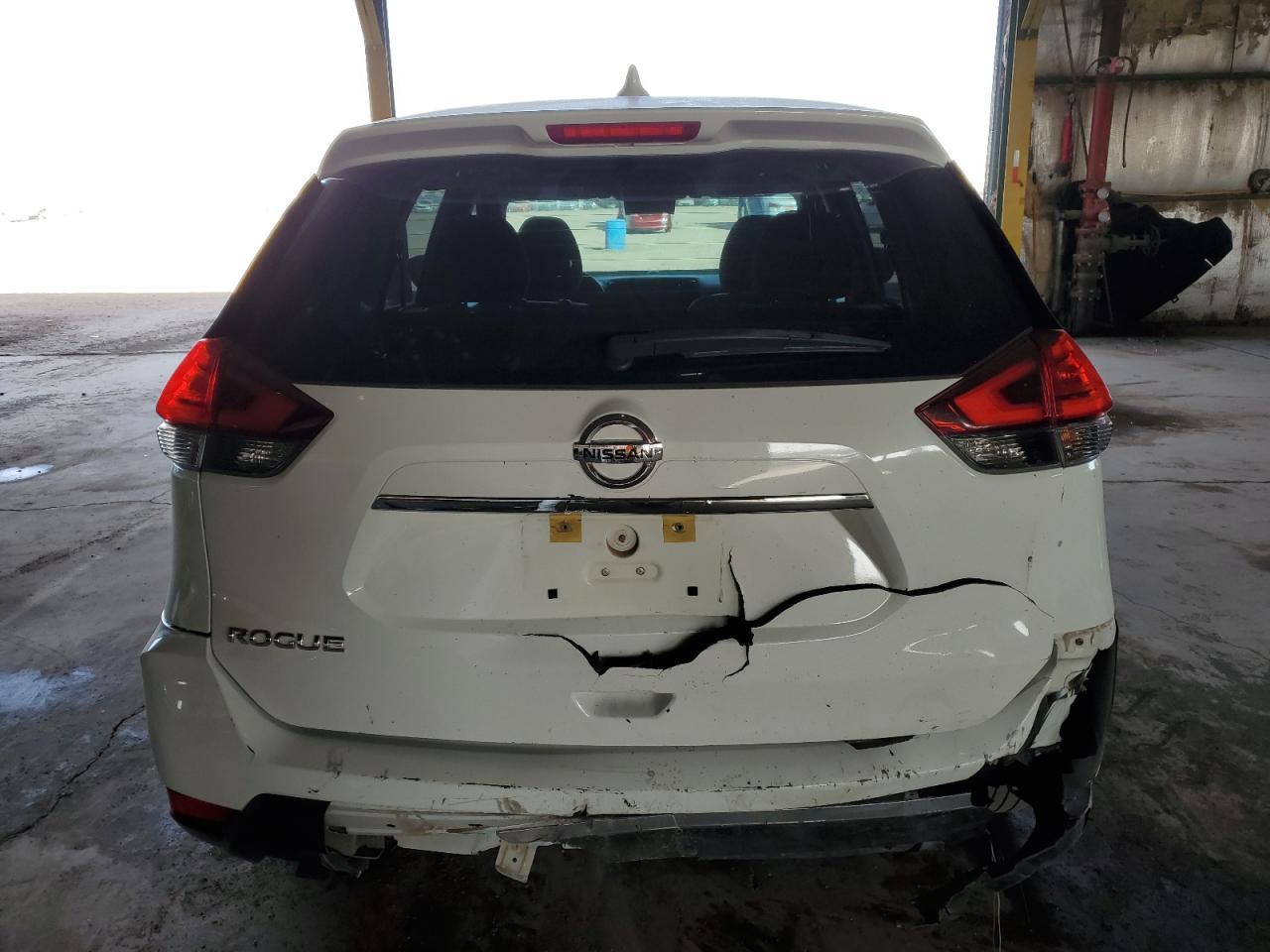 2017 NISSAN ROGUE S - Фото 6