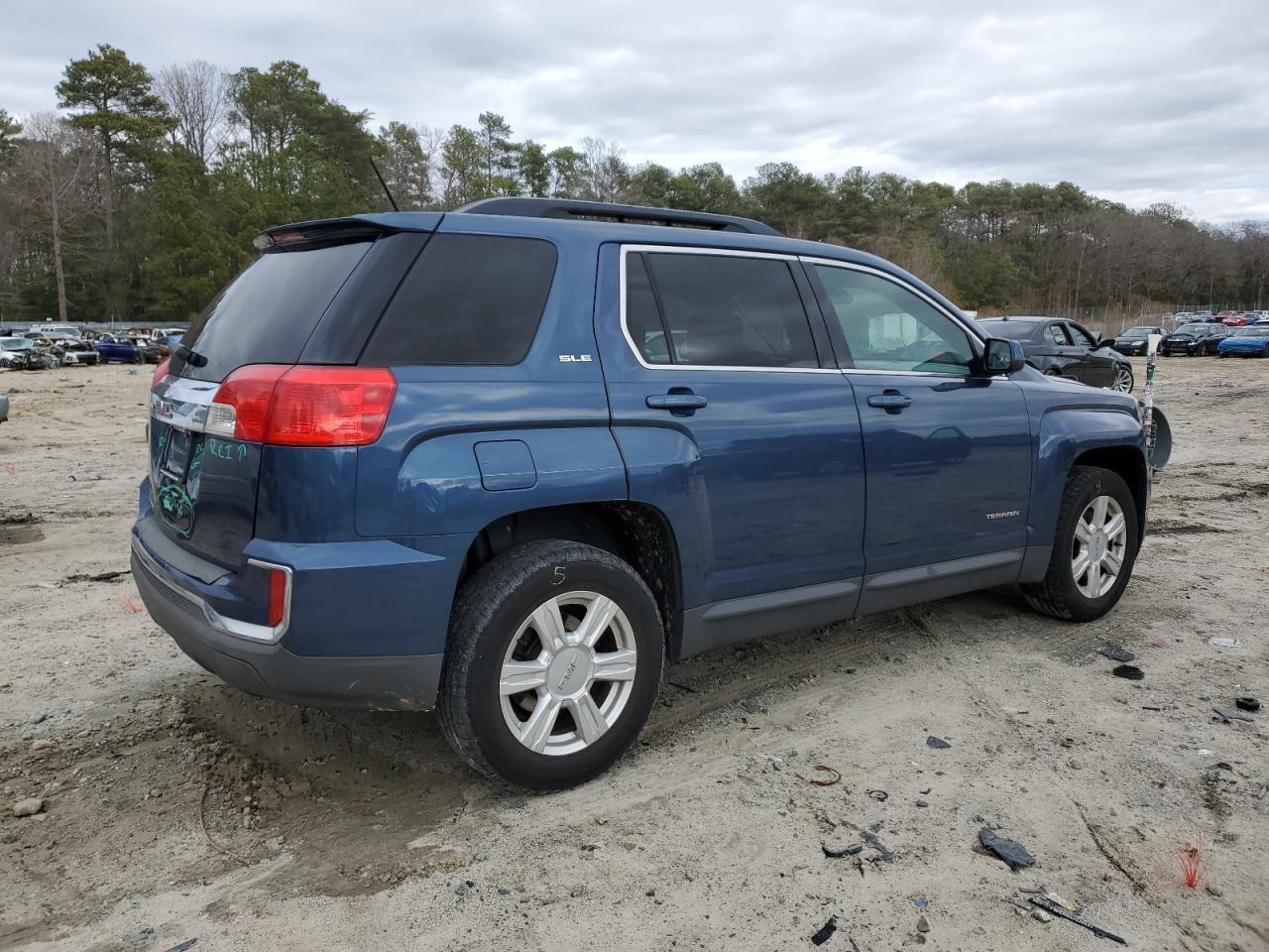 2016 GMC TERRAIN SL - Image 3