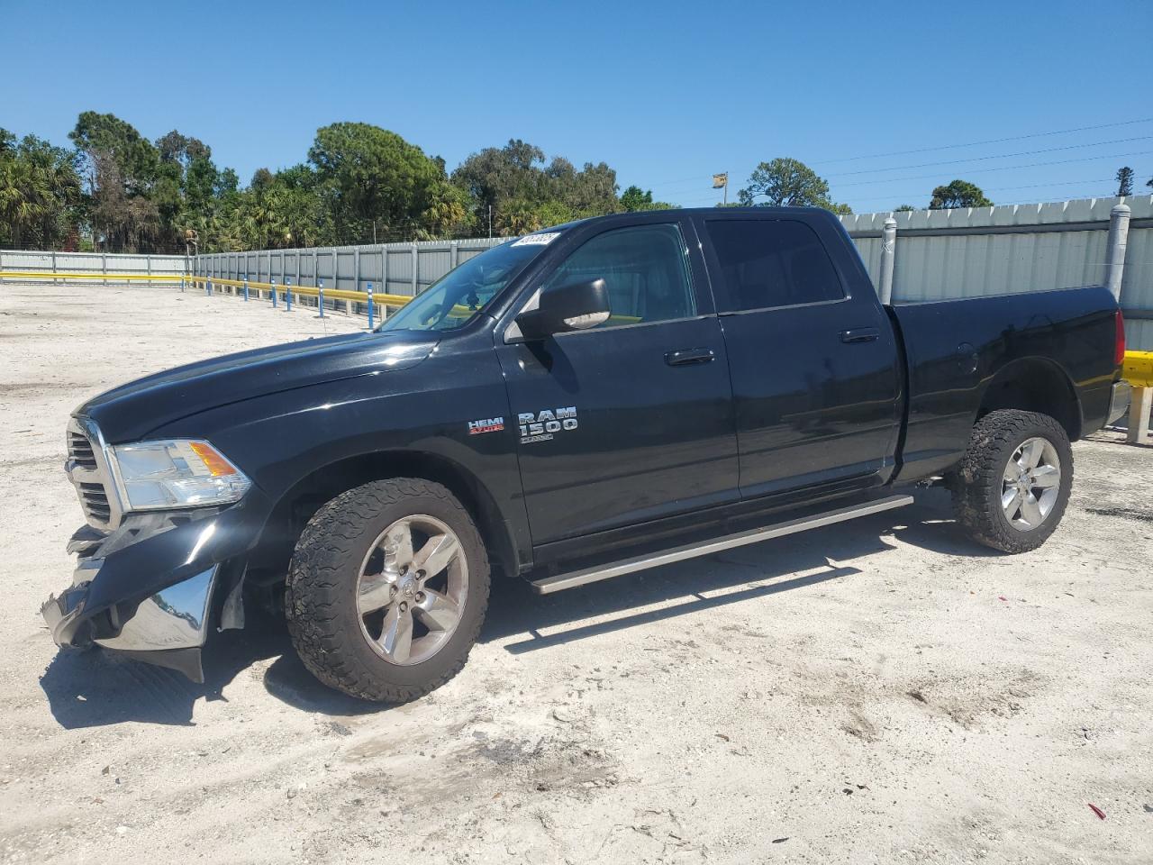 2019 RAM 1500 CLASS