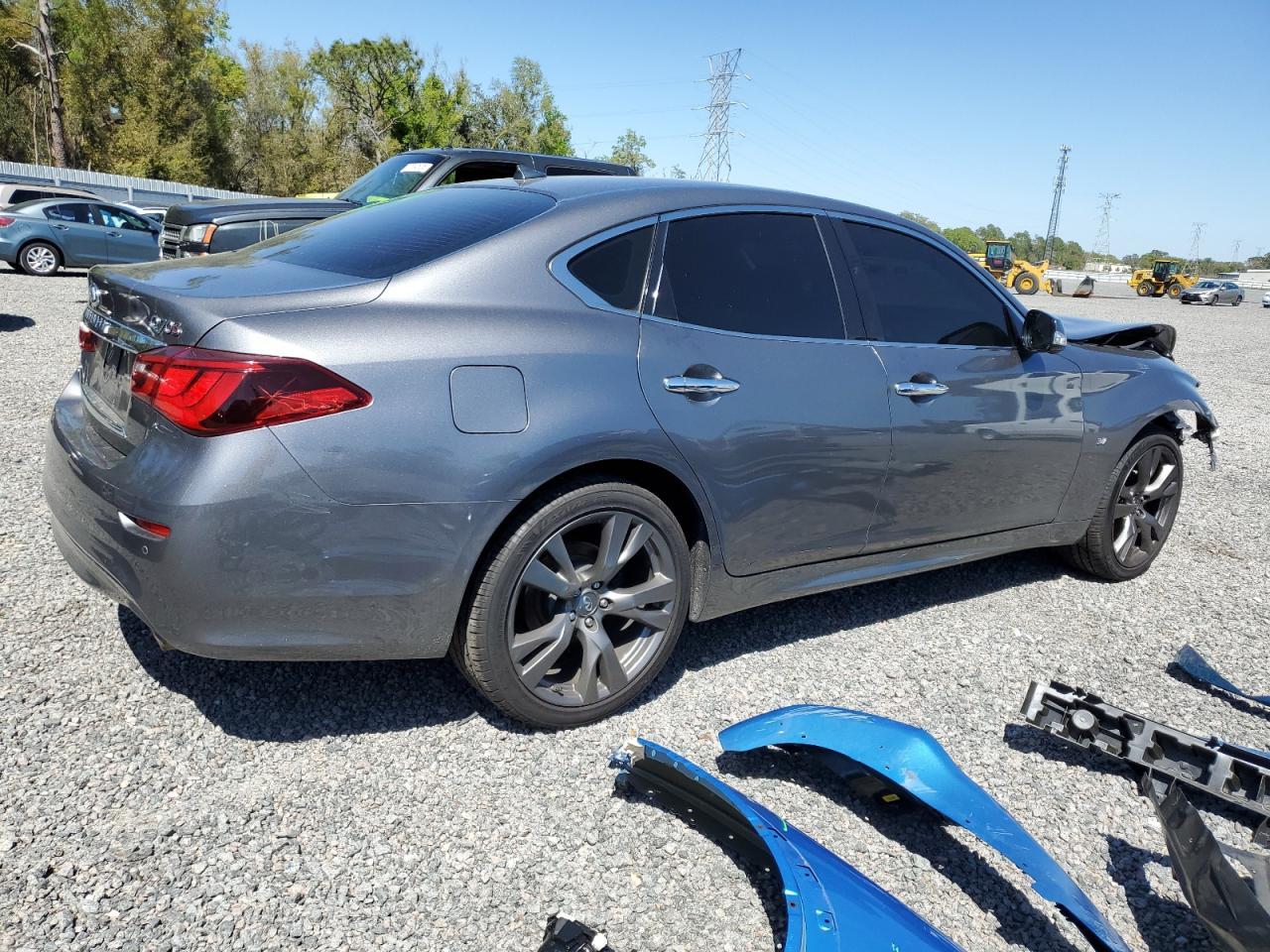 2015 INFINITI Q70 3.7 - Image 3