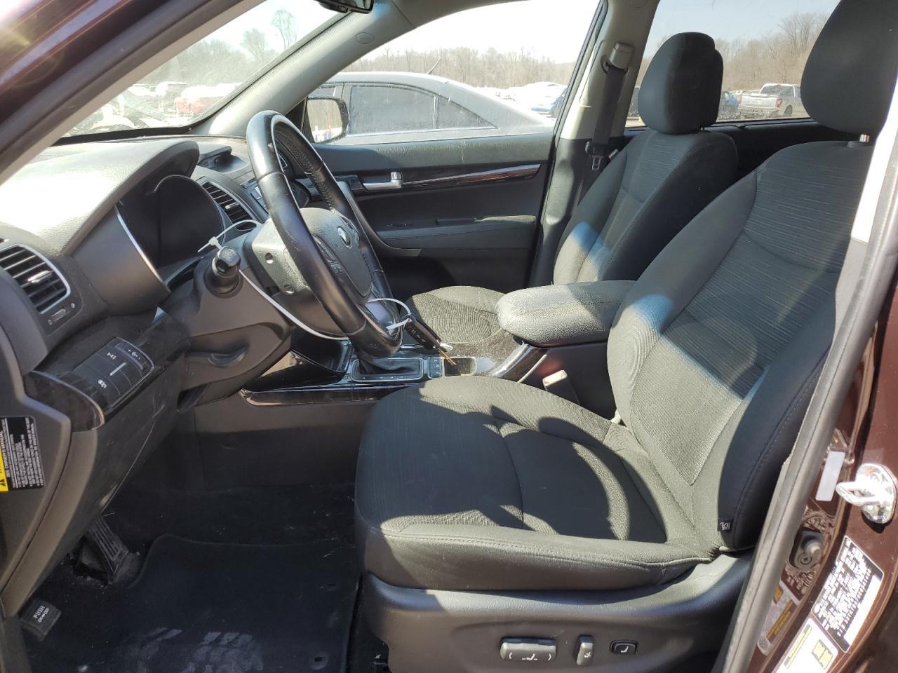 2014 KIA SORENTO LX - Фото 7