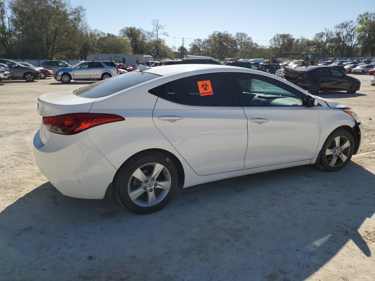 2013 HYUNDAI ELANTRA GL - Image 3