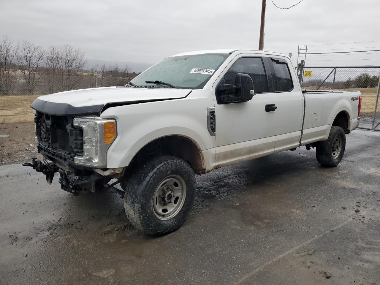 2017 FORD F250 SUPER