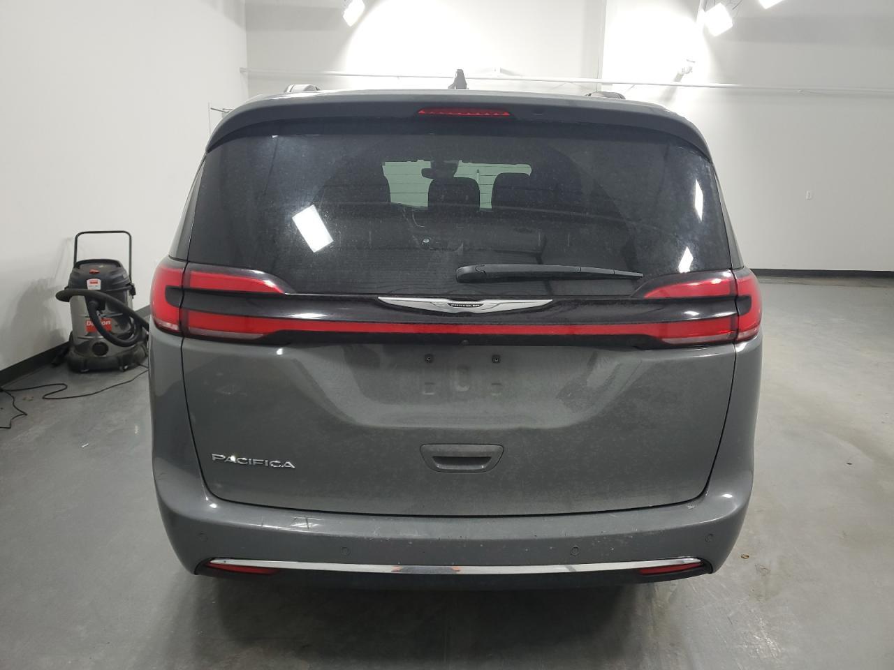 2022 CHRYSLER PACIFICA T - Image 6