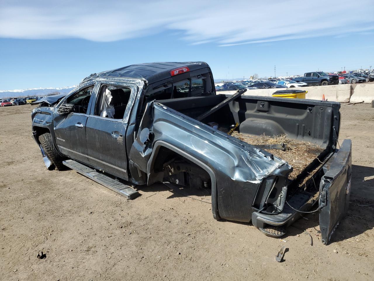 2018 GMC SIERRA K15 - Image 2