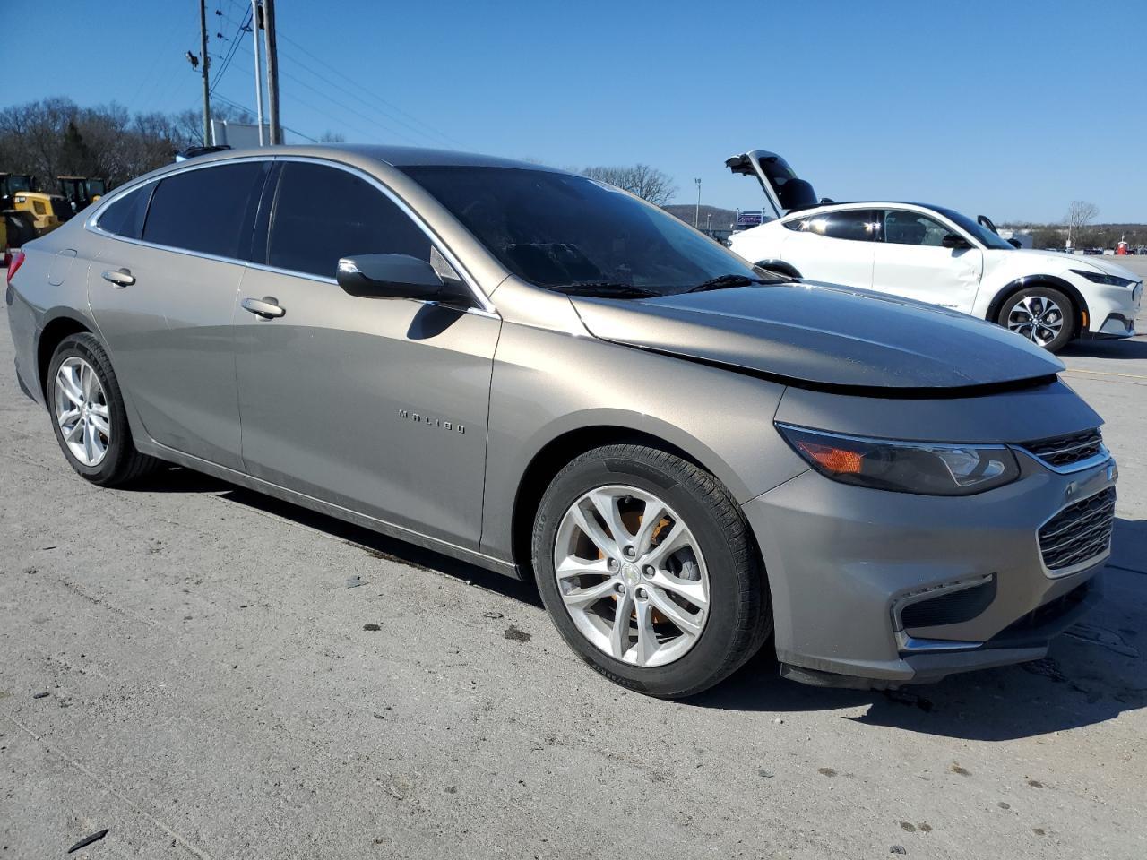 2017 CHEVROLET MALIBU LT - Фото 4