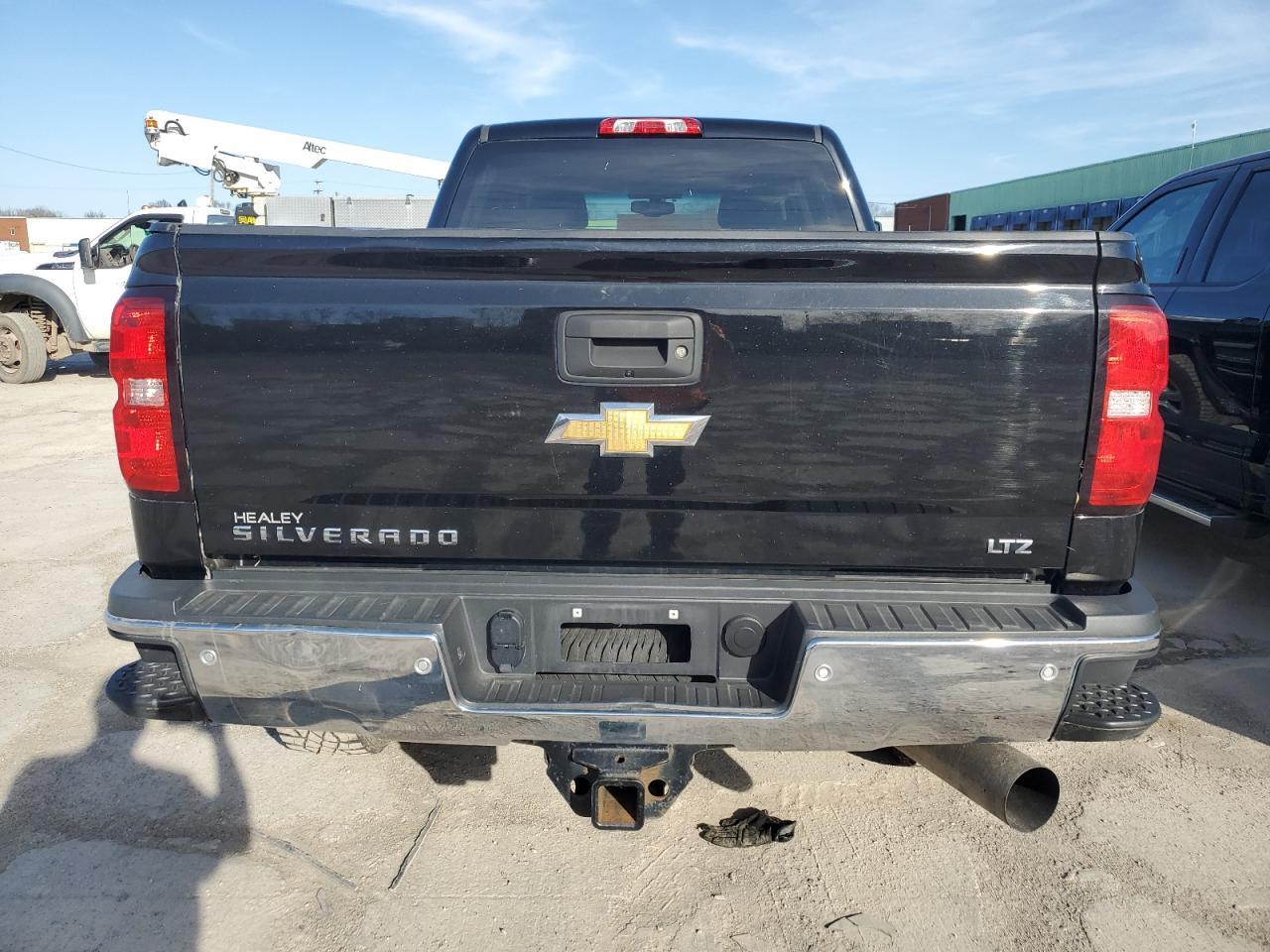 2019 CHEVROLET SILVERADO - Image 6