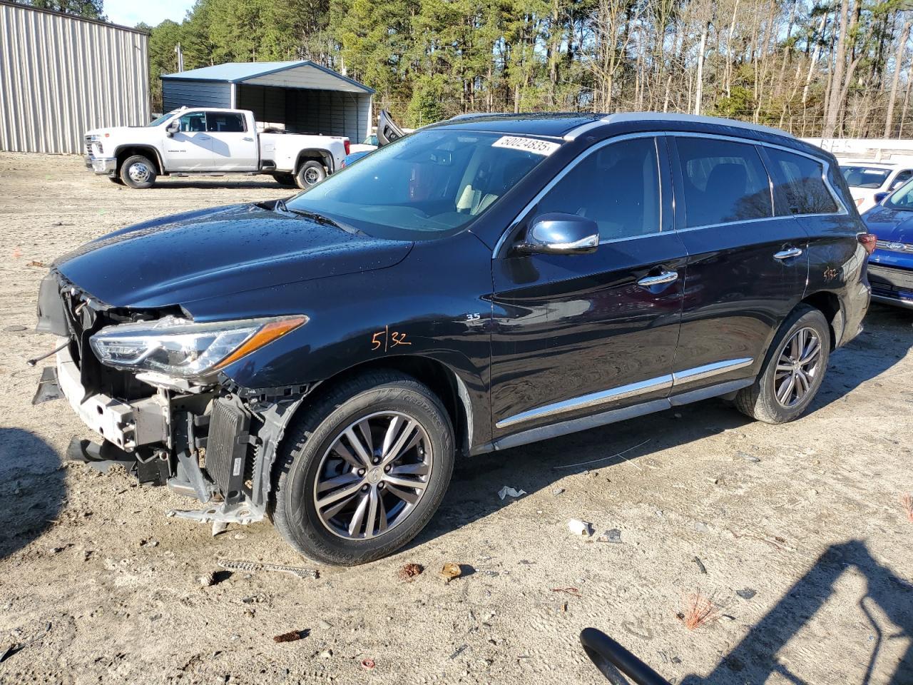 2019 INFINITI QX60 LUXE