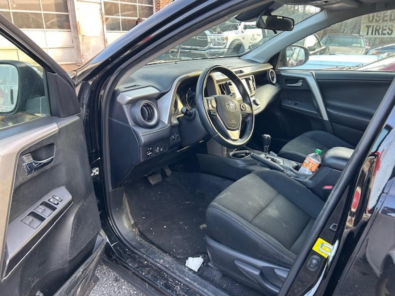 2016 TOYOTA RAV4 XLE - Фото 5