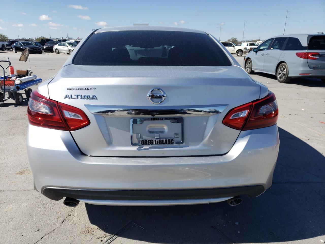 2017 NISSAN ALTIMA 2.5 - Фото 6