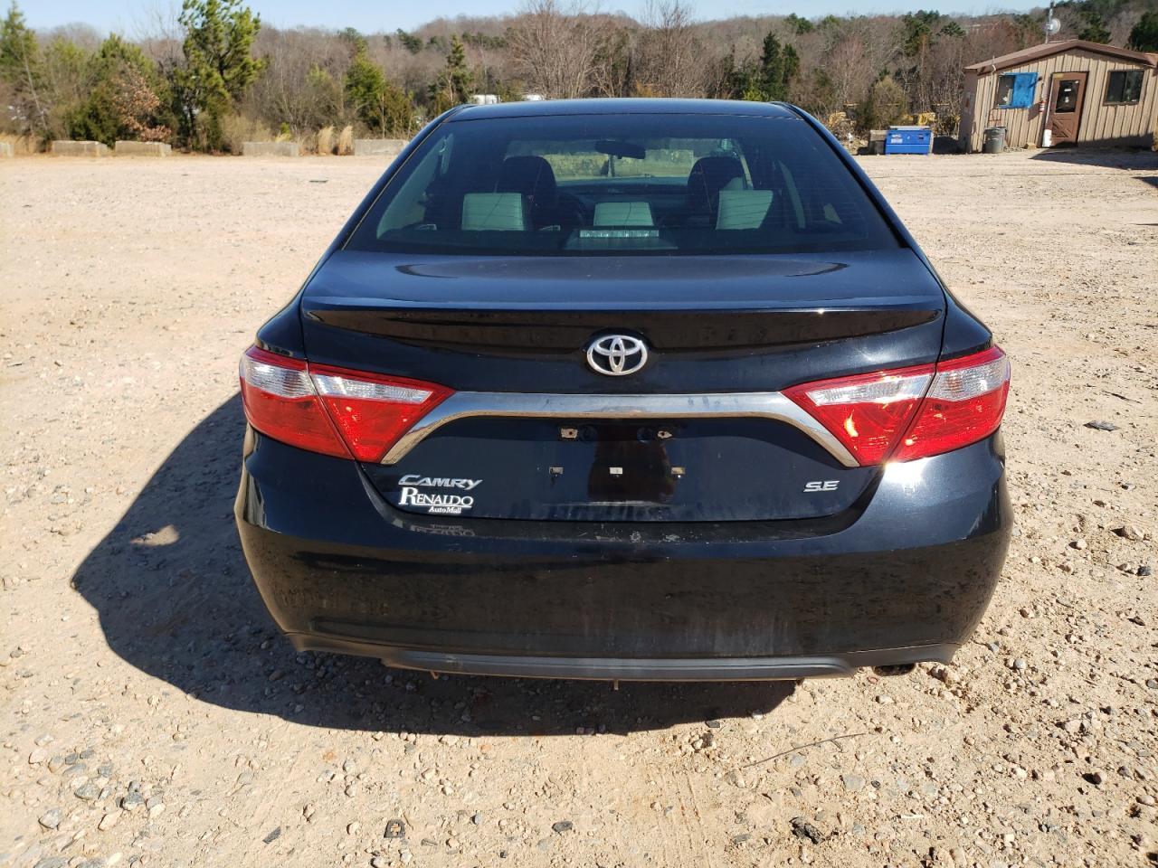 2017 TOYOTA CAMRY LE - Image 6