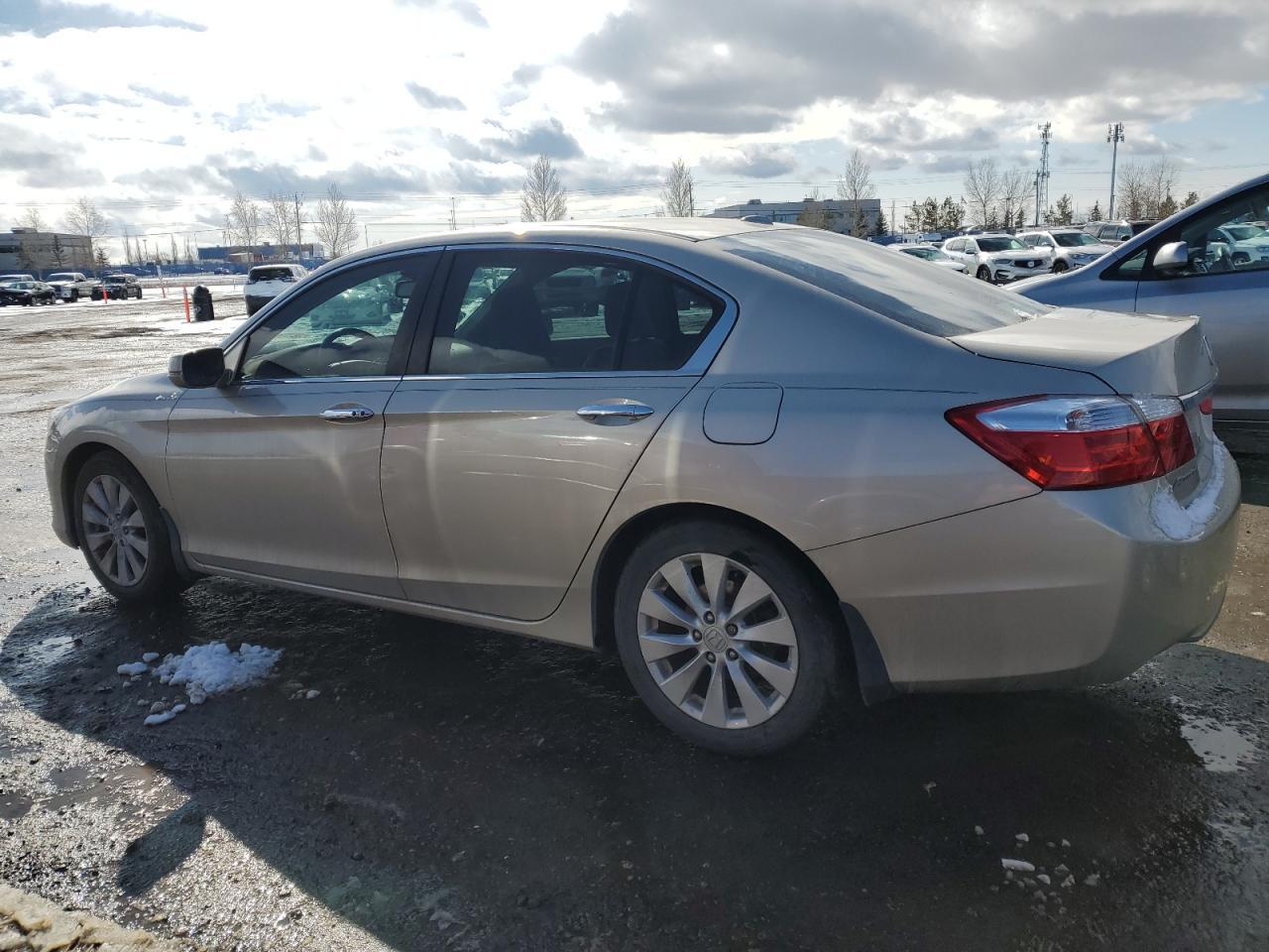 2015 HONDA ACCORD EXL - Image 2