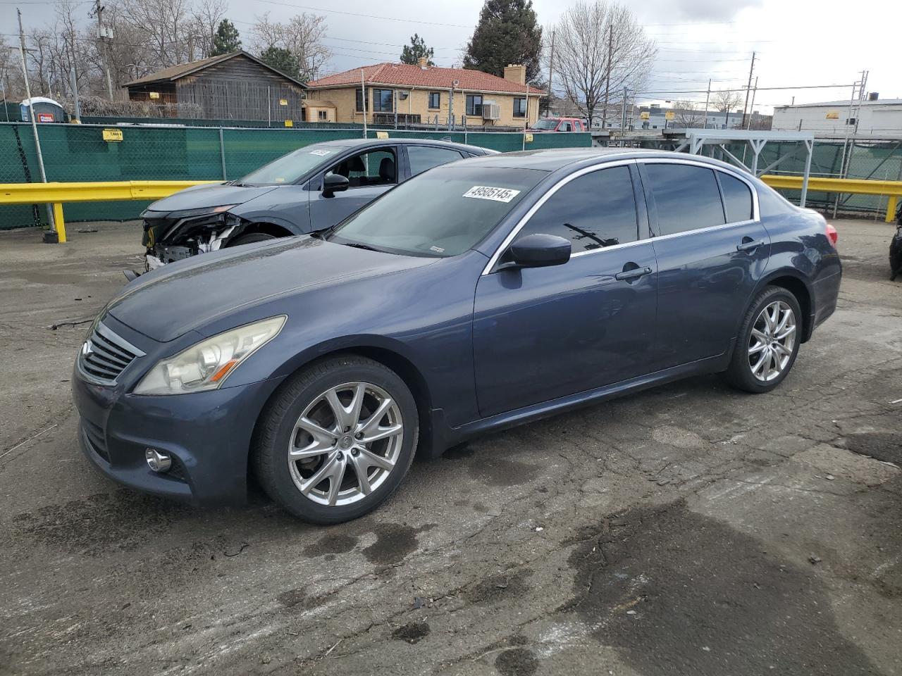2011 INFINITI G37
