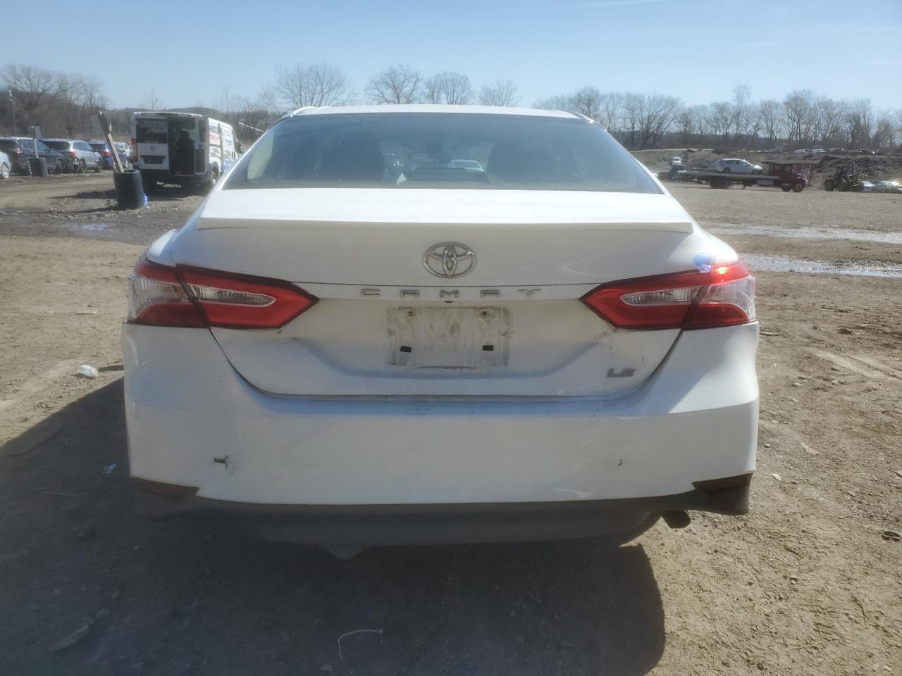 2018 TOYOTA CAMRY L - Image 6