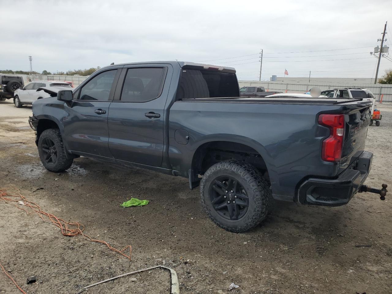 2020 CHEVROLET SILVERADO - Фото 2