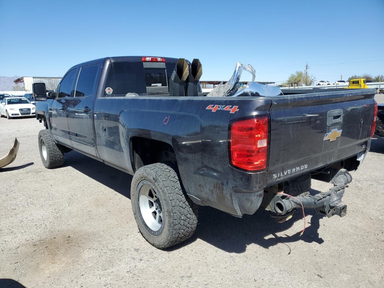 2015 CHEVROLET SILVERADO - Фото 2