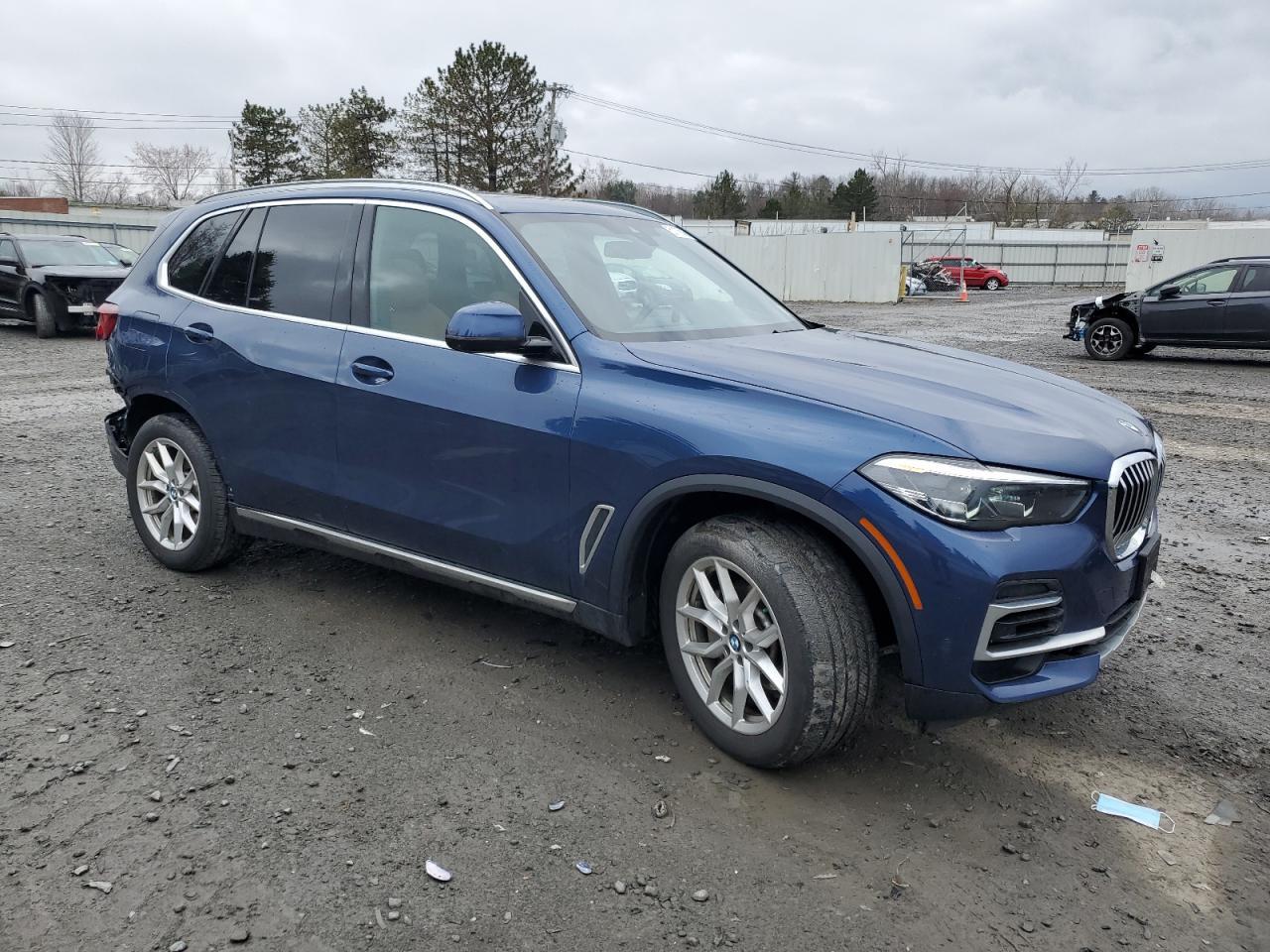 2023 BMW X5 XDRIVE4 - Image 4
