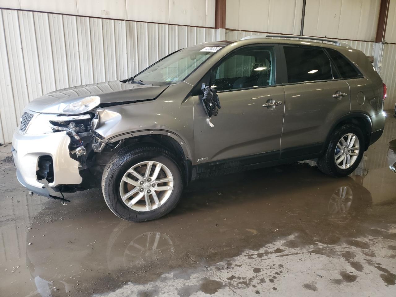 2015 KIA SORENTO LX