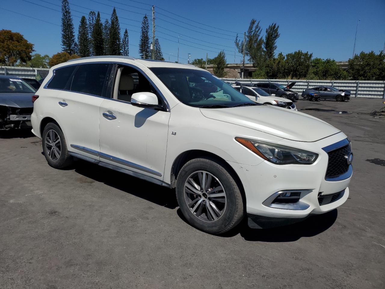2016 INFINITI QX60 - Фото 4
