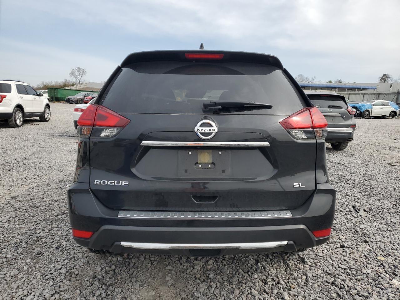 2017 NISSAN ROGUE S - Image 6