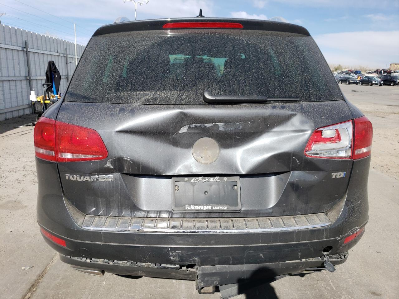 2014 VOLKSWAGEN TOUAREG V6 - Фото 6