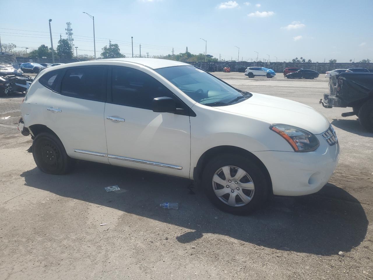 2015 NISSAN ROGUE SELE - Image 4