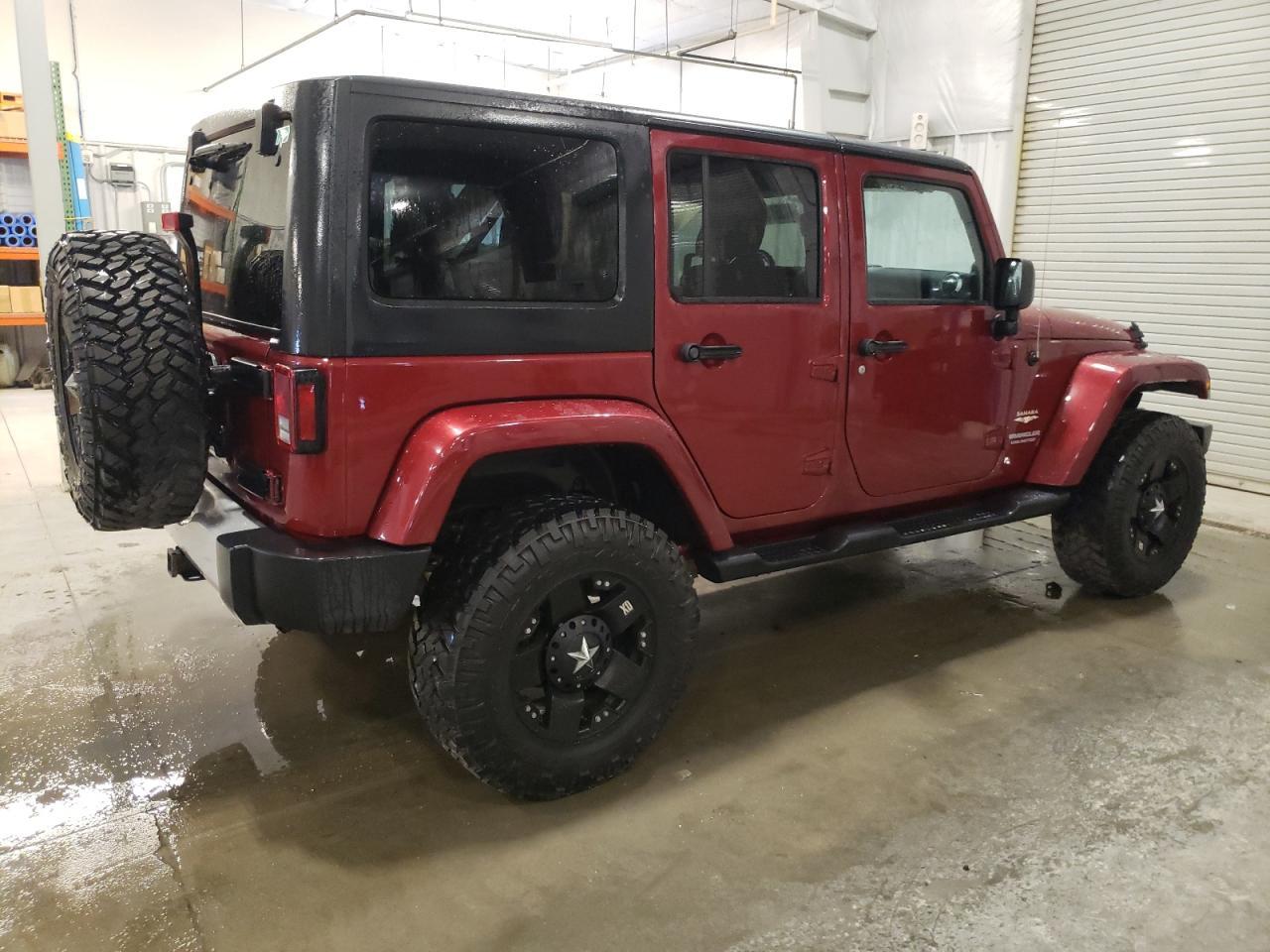 2012 JEEP WRANGLER U - Image 3