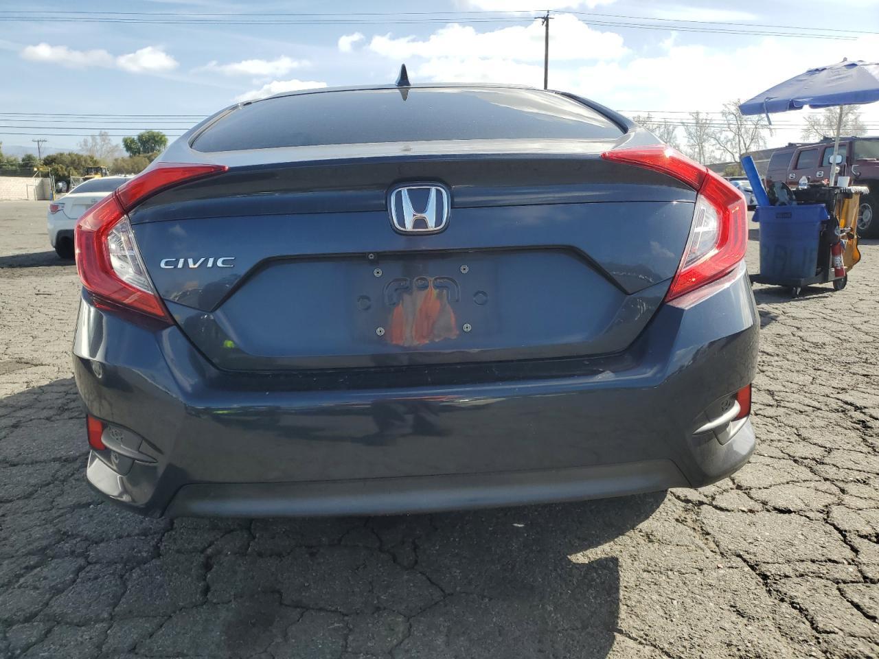2018 HONDA CIVIC EX - Фото 6