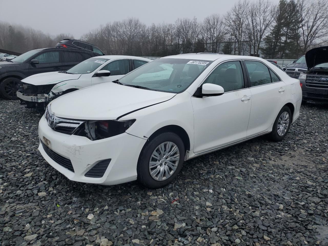 2014 TOYOTA CAMRY L