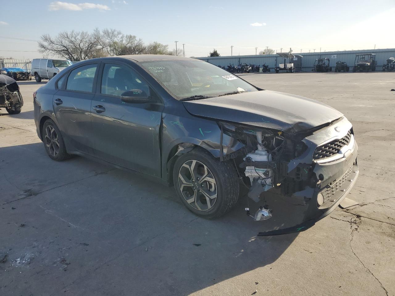 2021 KIA FORTE FE - Фото 4