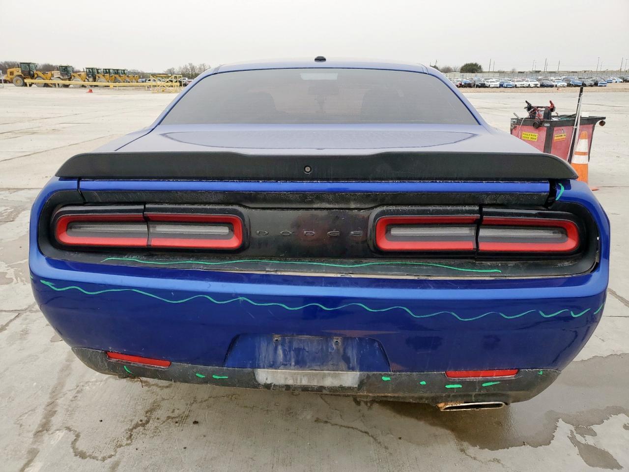 2020 DODGE CHALLENGER - Фото 6