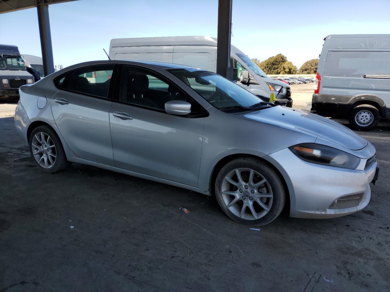 2013 DODGE DART SXT - Image 4