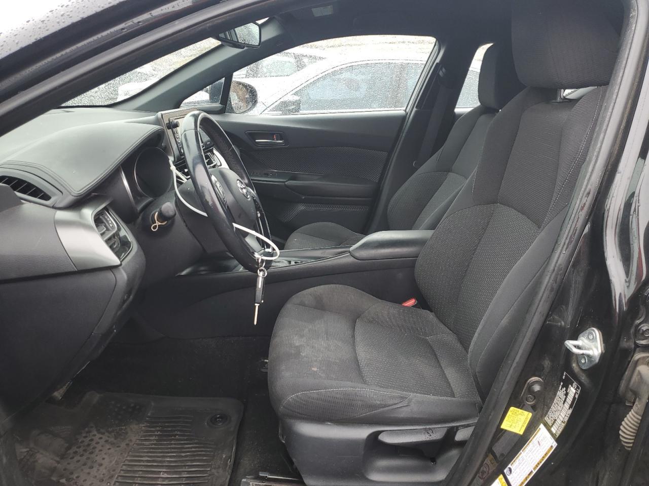 2018 TOYOTA C-HR XLE - Image 7