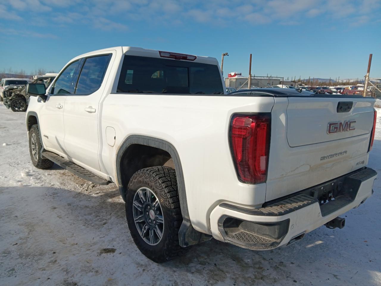 2024 GMC SIERRA K15 - Фото 2