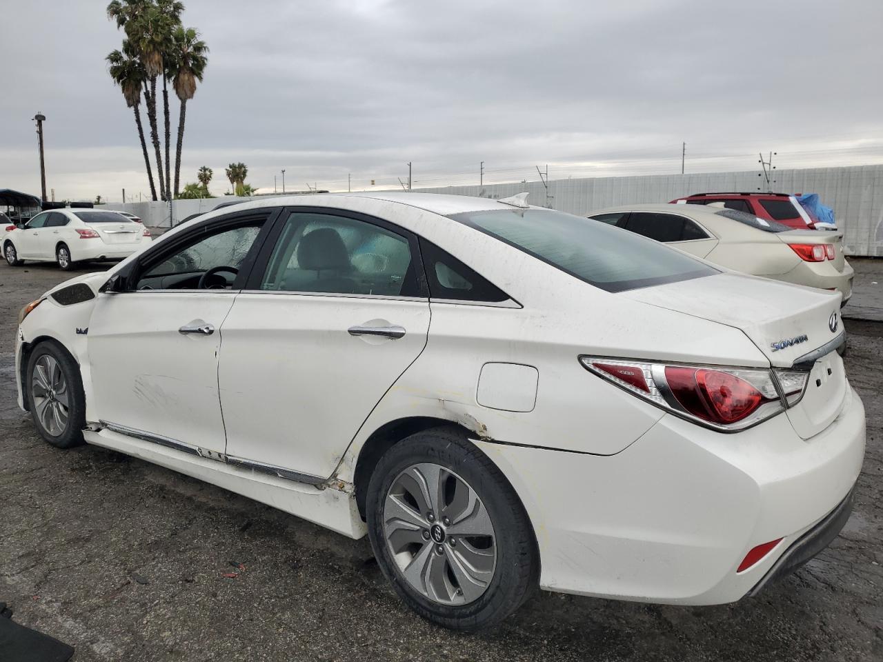 2013 HYUNDAI SONATA HYB - Image 2