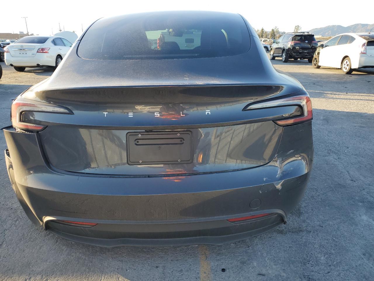 2024 TESLA MODEL 3 - Фото 6