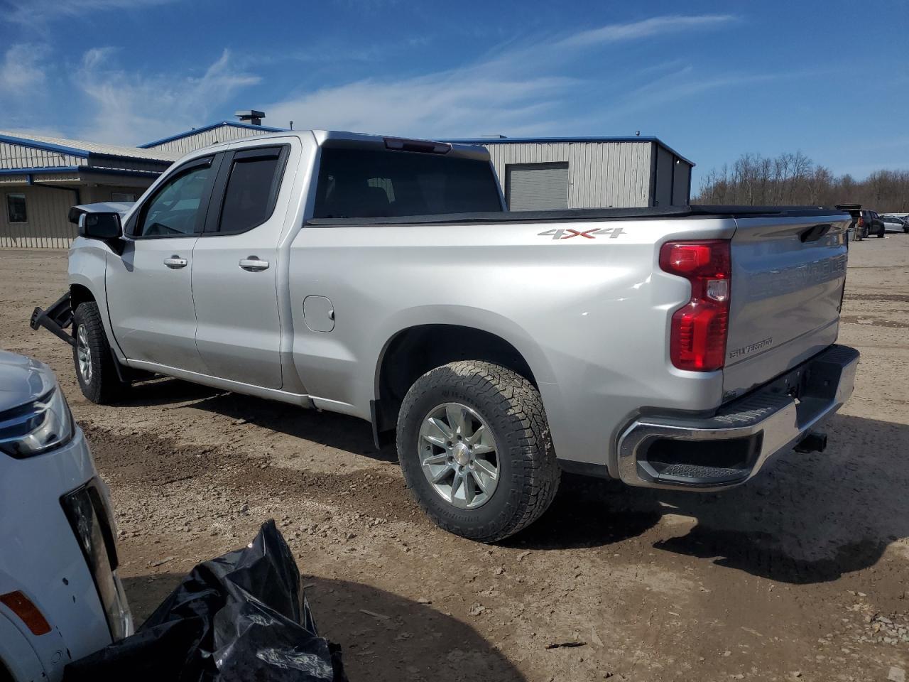 2020 CHEVROLET SILVERADO - Image 2