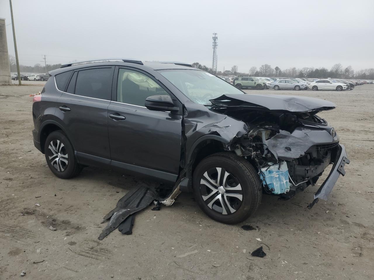 2017 TOYOTA RAV4 LE - Image 4