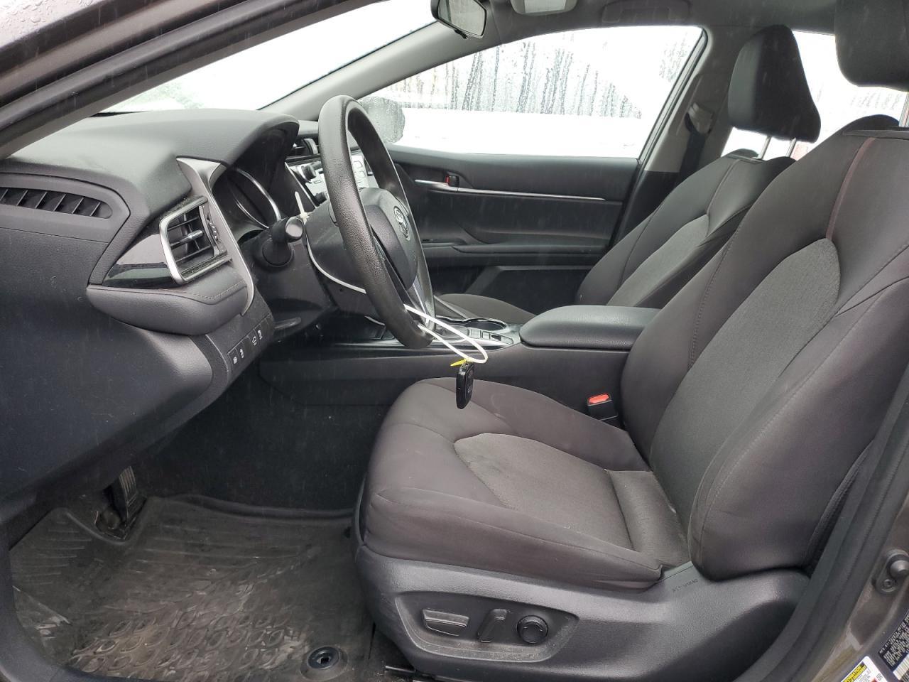2020 TOYOTA CAMRY LE - Image 7