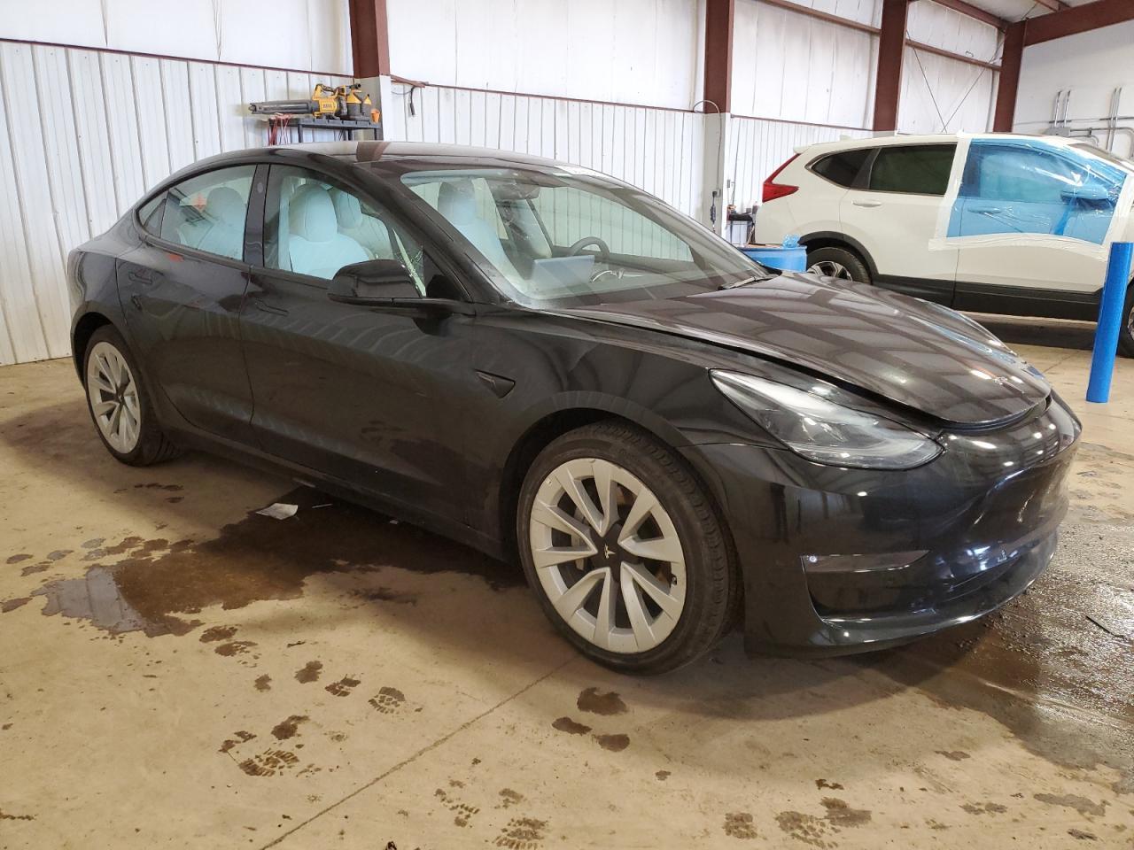 2022 TESLA MODEL 3 - Image 4